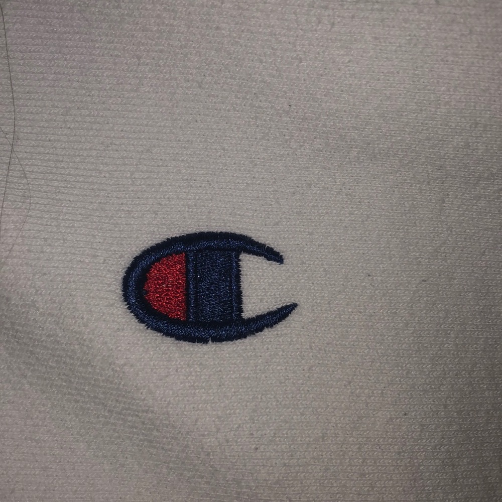 GIRLS MEDIUM WHITE CHAMPION HOODIE - Picture 2 of 7